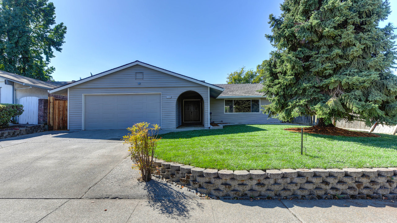 6328 Cerromar Circle, Orangevale, CA, 95662 Scene 2