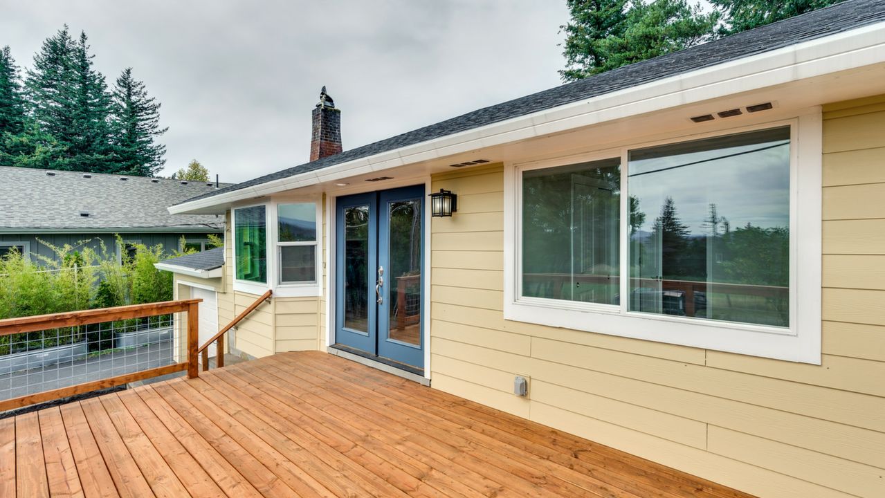 30225 NE Hurt Rd, Troutdale, OR, 97060 Scene 4