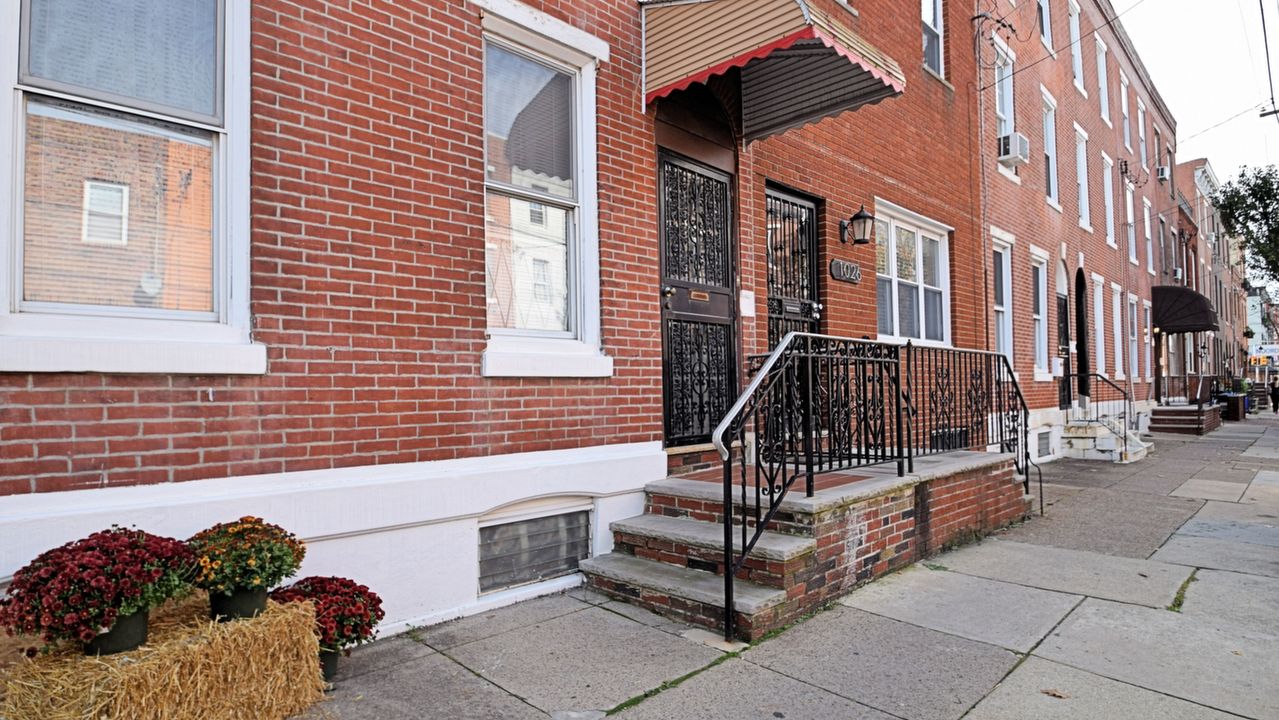 1024 Tasker St, Philadelphia, PA, 19148 Scene 1