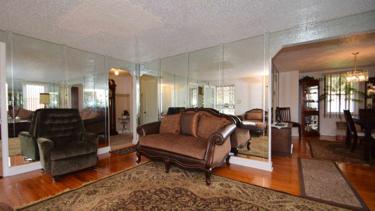 212 Fornance St, Norristown, PA, 19401 Scene 2