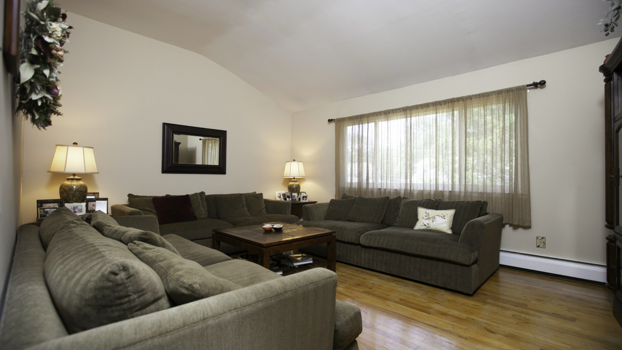 278 Mt. Pleasant Rd, Hauppauge, NY, 11788 Scene 4