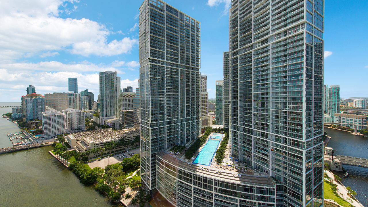 Icon Brickell Unit 2611-01