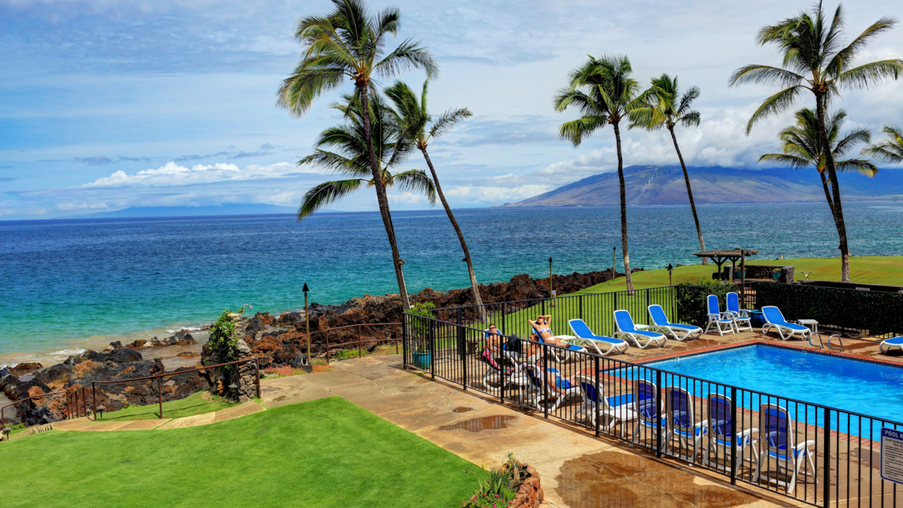 Oceanside Pool