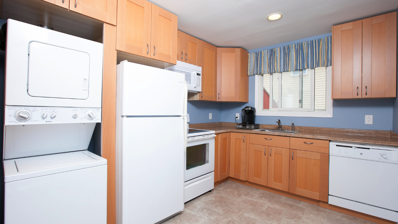 126 Commonwealth Ave, Massapequa, NY, 11758 Scene 4