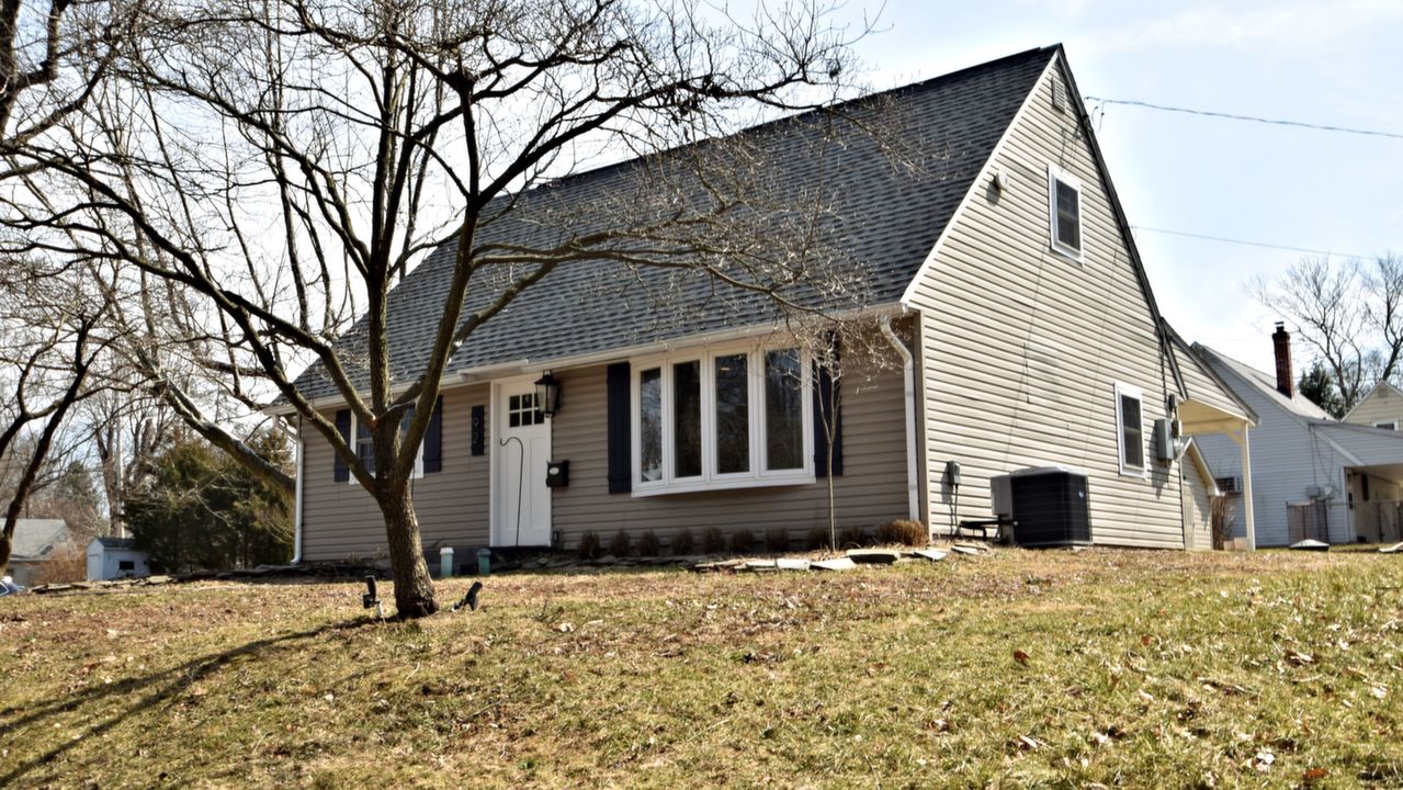 92 Washington Ave, Phoenixville, PA, 19460 Scene 1