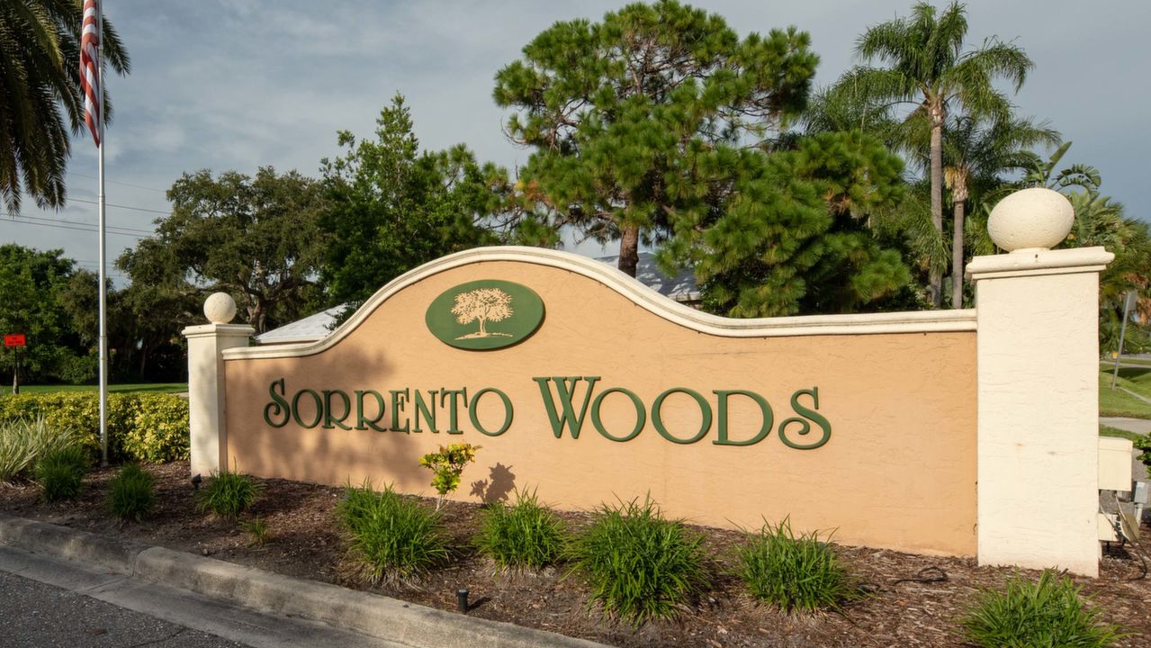 Sorrento Woods Sign