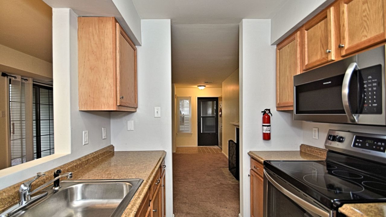 473 Redbud Ct, Warrington, PA, 18976 Scene 4