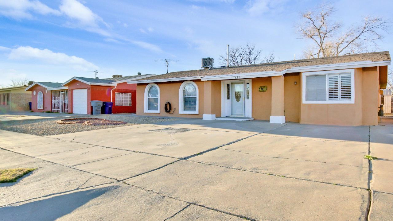 831 Mont Blanc, El Paso, TX, 79907 Scene 2