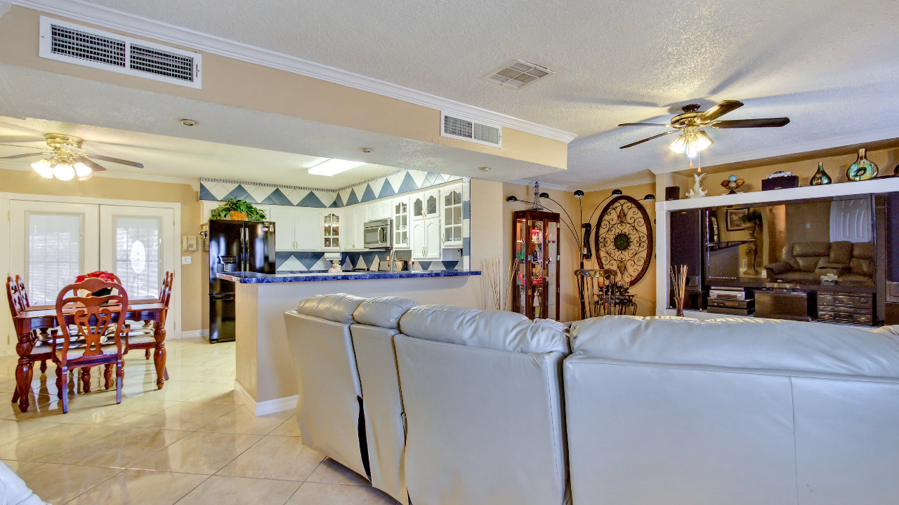 831 Mont Blanc, El Paso, TX, 79907 Scene 4