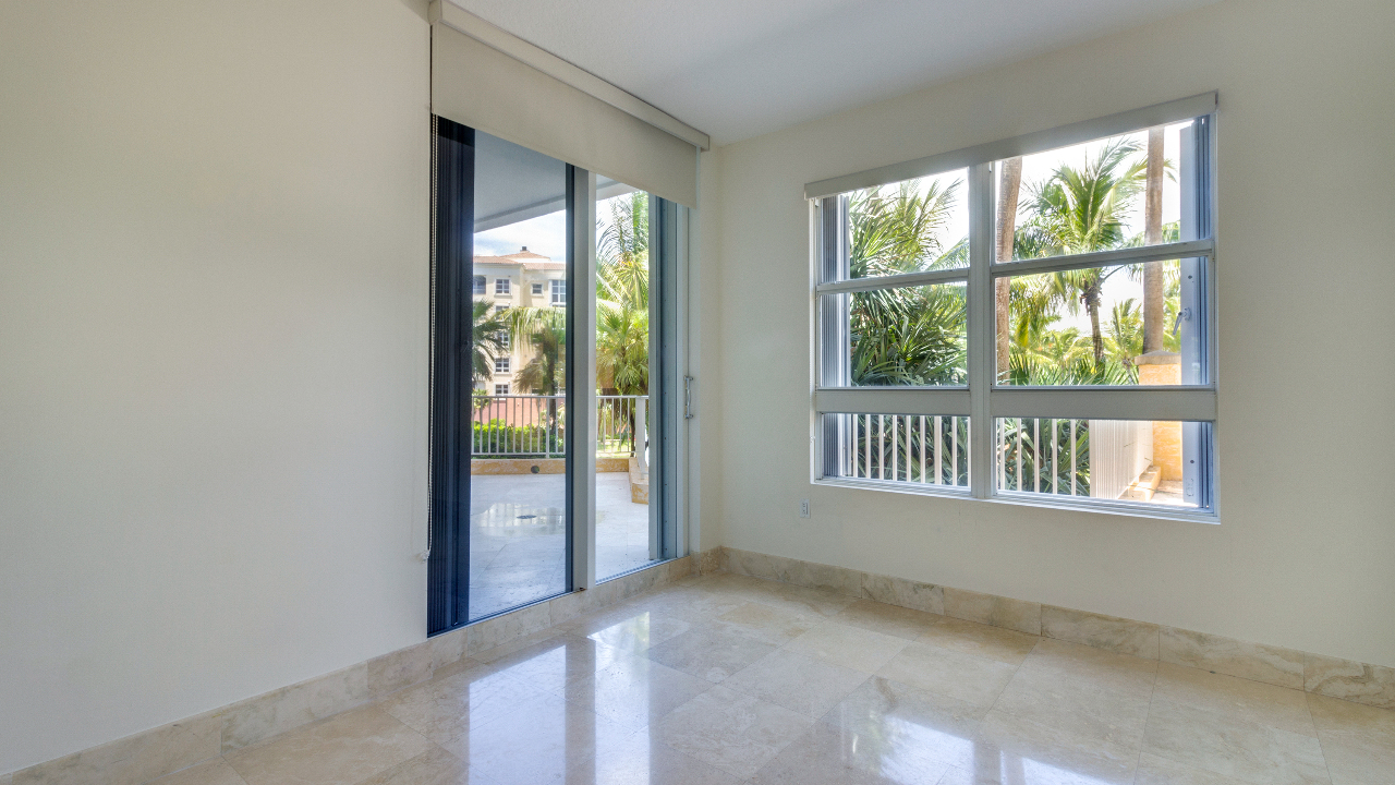 Resort-Villa-One-#205-10