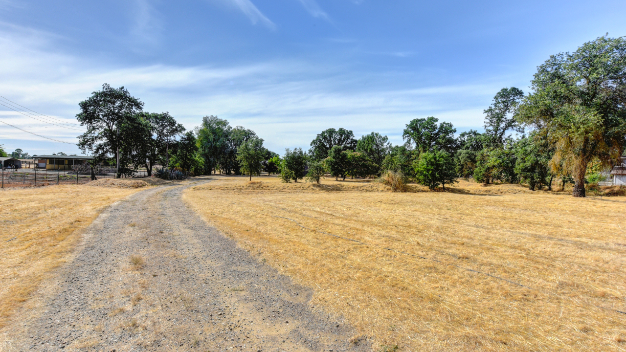 9296 Tavernor Rd., Wilton, CA, 95693 Scene 1