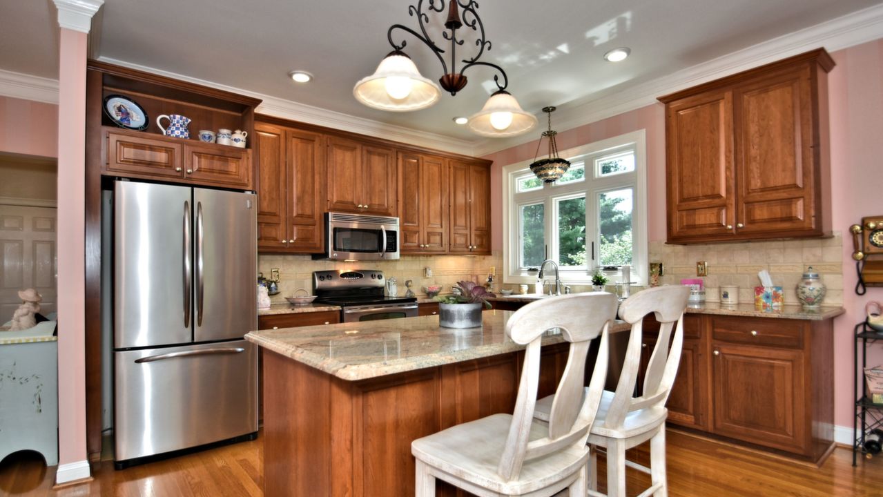 72 Bruce Dr, Southampton, PA, 18966 Scene 2