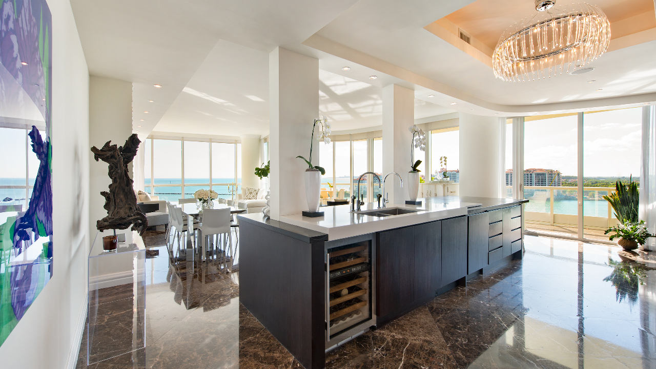 Kitchen & Living Room