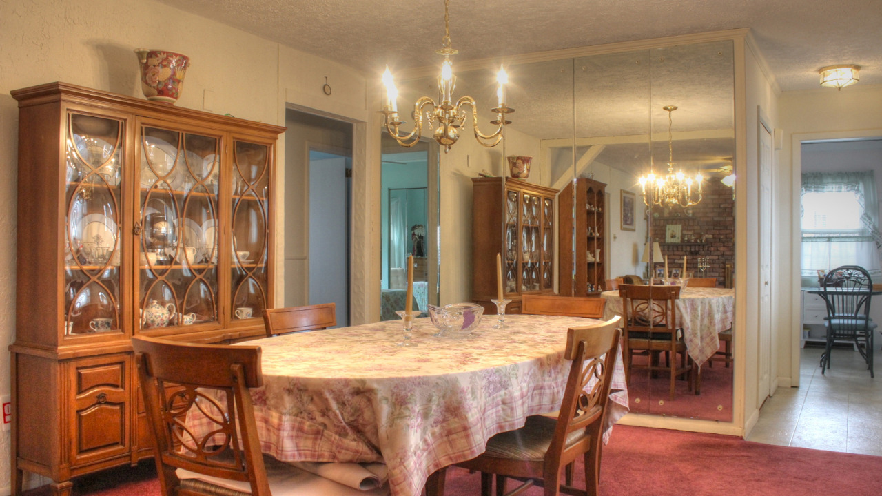 Dining room