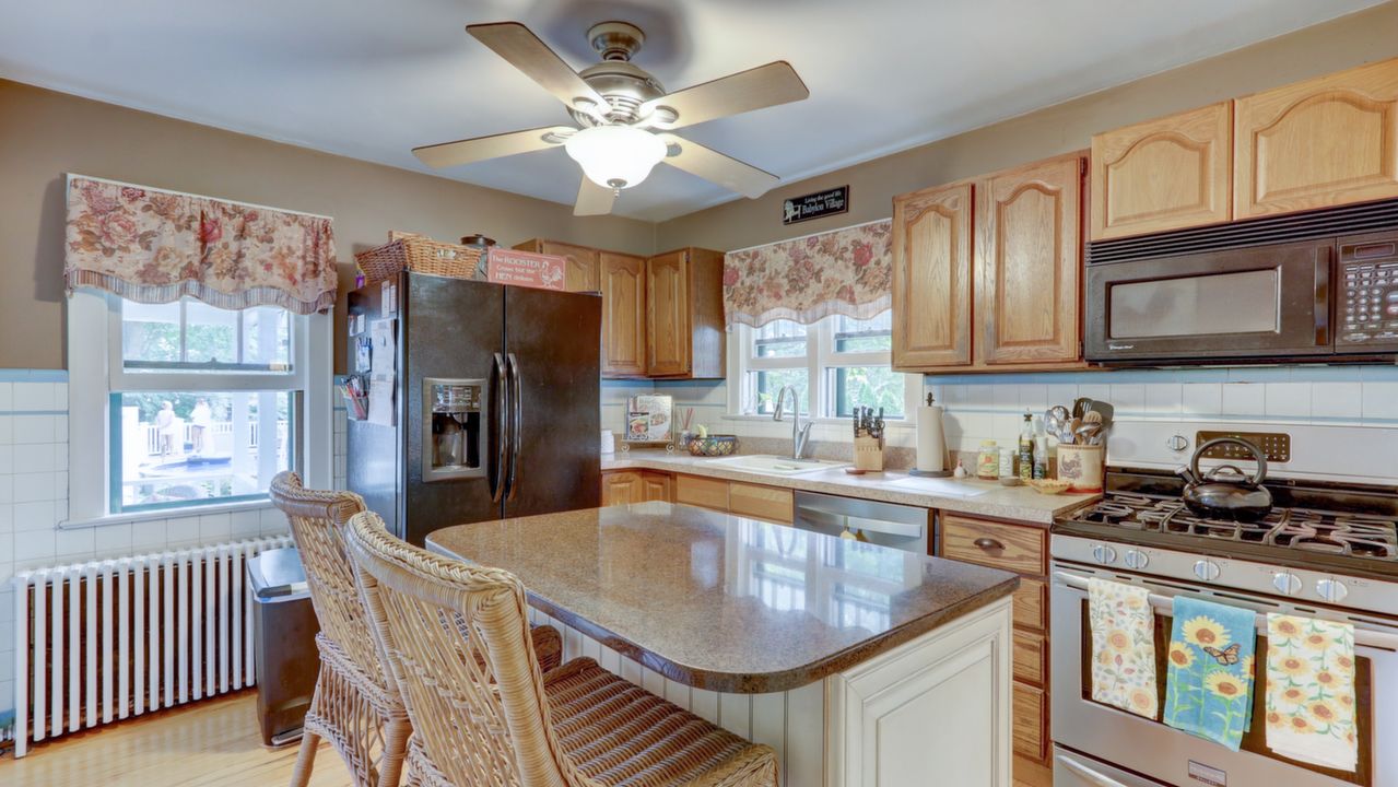 44 George St, Babylon, NY, 11702 Scene 3