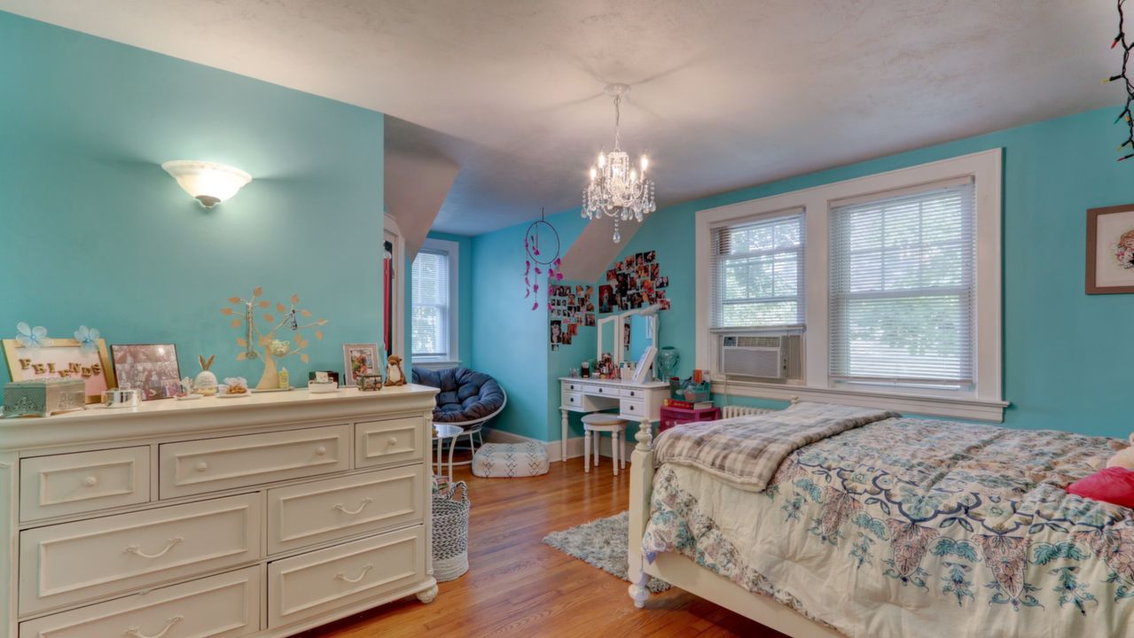 44 George St, Babylon, NY, 11702 Scene 4