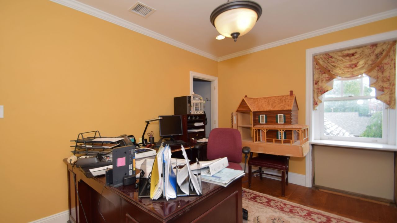 360 W Main St, Lansdale, PA, 19446 Scene 3