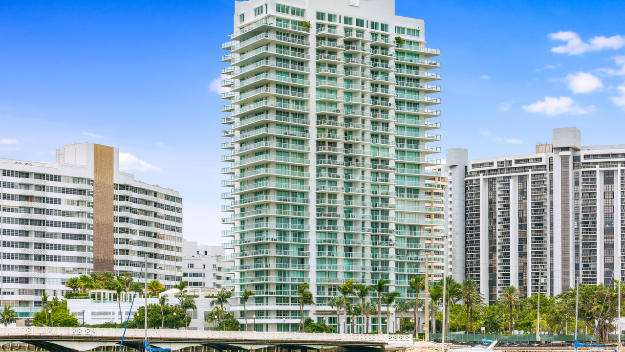 Grand-Venetian-#406-01