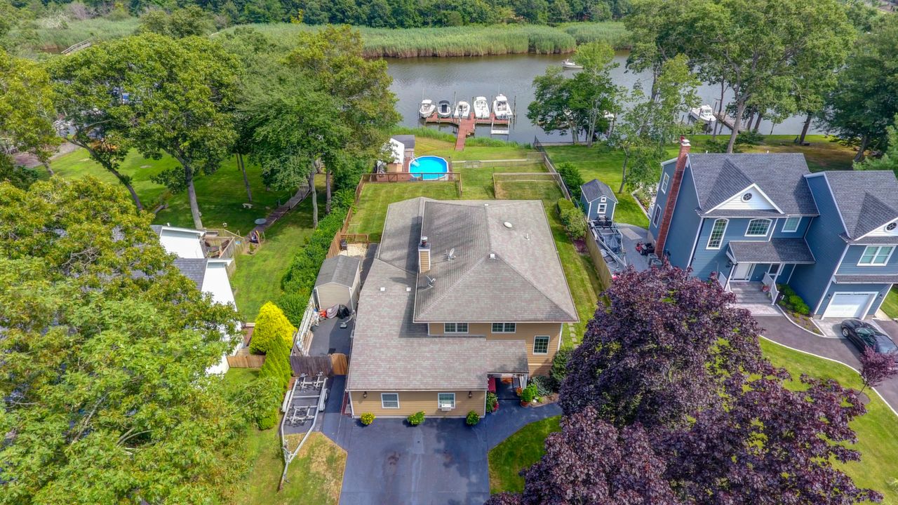 Front of House Aerial