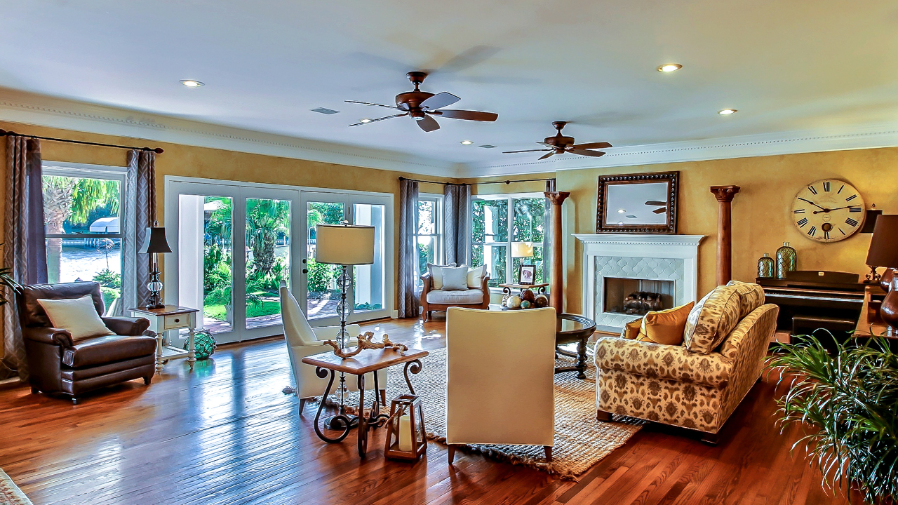 4273 Venetia Blvd., Jacksonville, FL, 32210 Scene 2