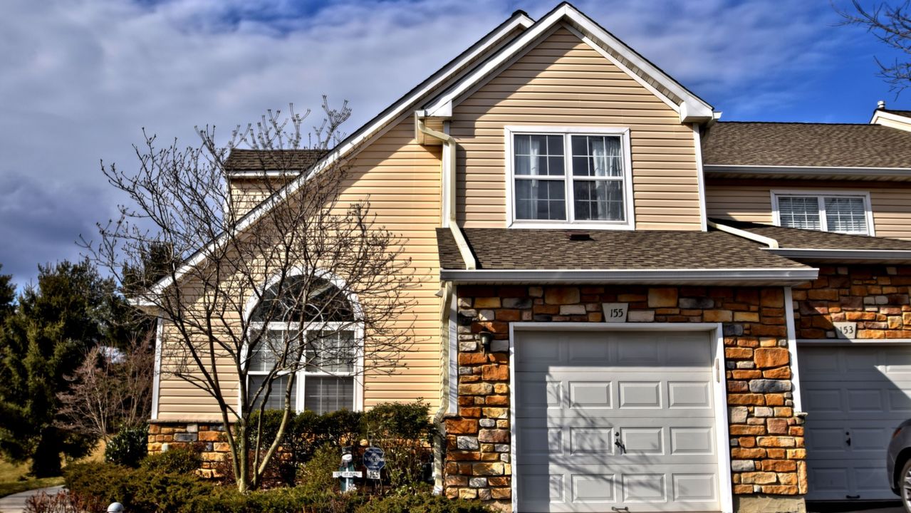 155 Canterbury Lane, Blue Bell, PA, 19422 Scene 1