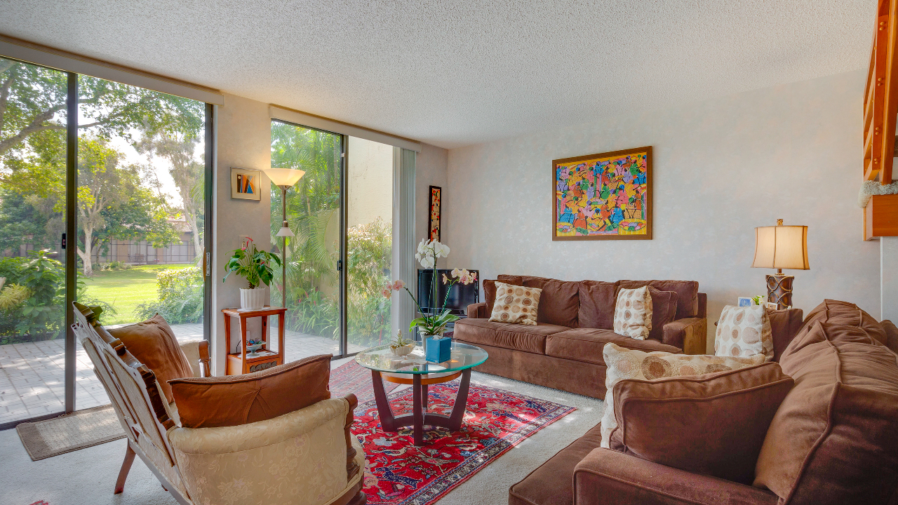 3915-Adra-Ave-02