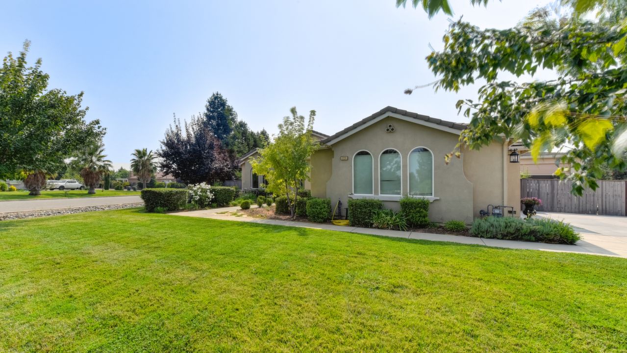 8024 Sparrow Cove Pl
Sacramento, CA, Sacramento, CA, 95829 Scene 4