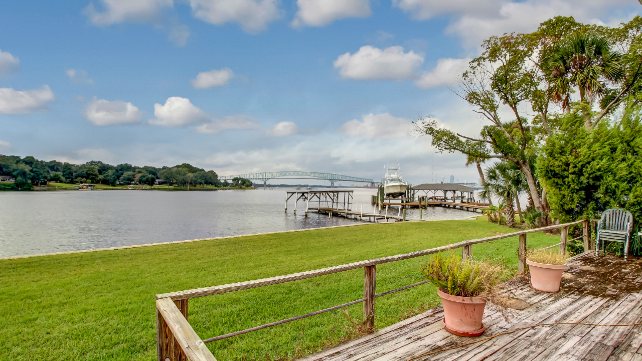 St. Johns River Views