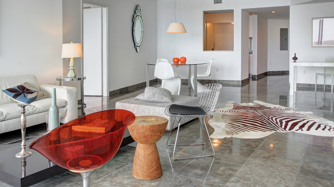 450 Alton Road, Miami Beach, FL, 33139 Scene 2