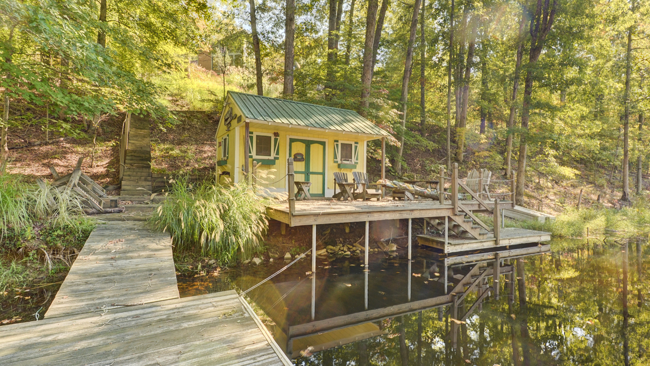 Fishing Cabin