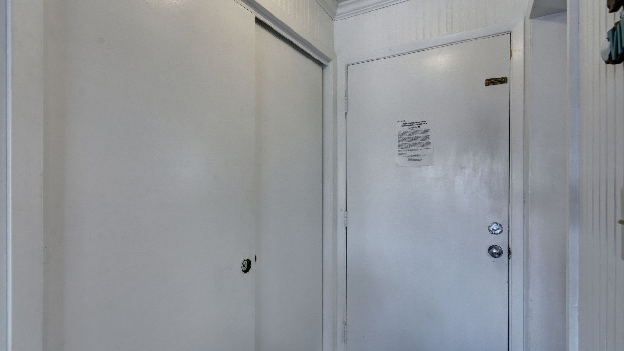 01_Entrance_01