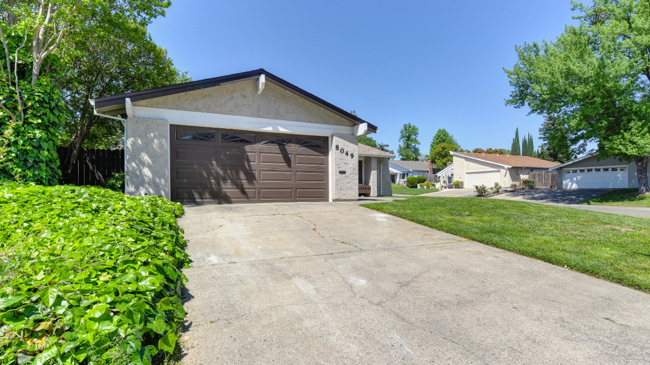 8049 Larwin Drive, Citrus Heights, CA, 95610 Scene 2