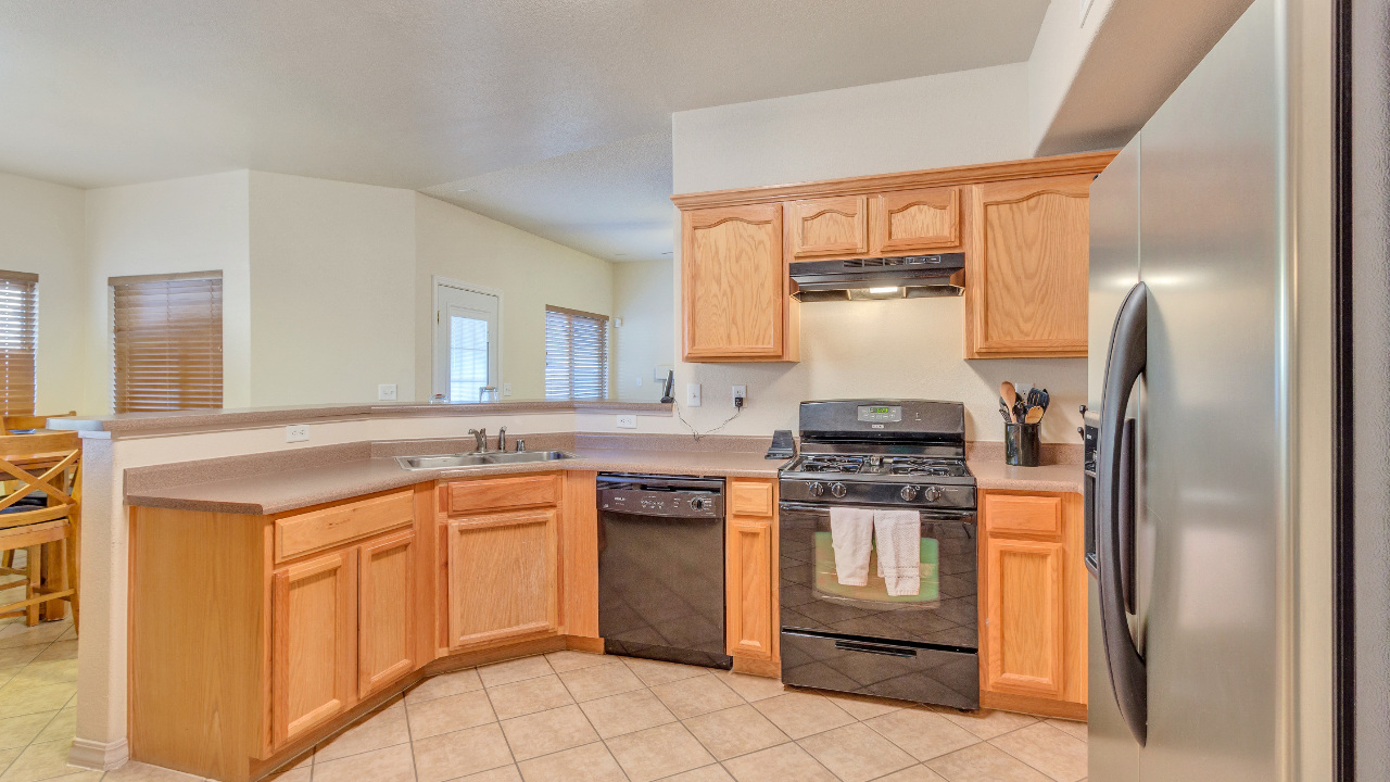 1540 Rosenbaum Ln, El Paso, TX, 79912 Scene 4