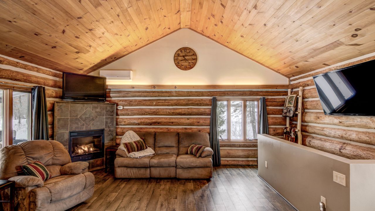 Call Britany Anderson @ (715) 559-3444