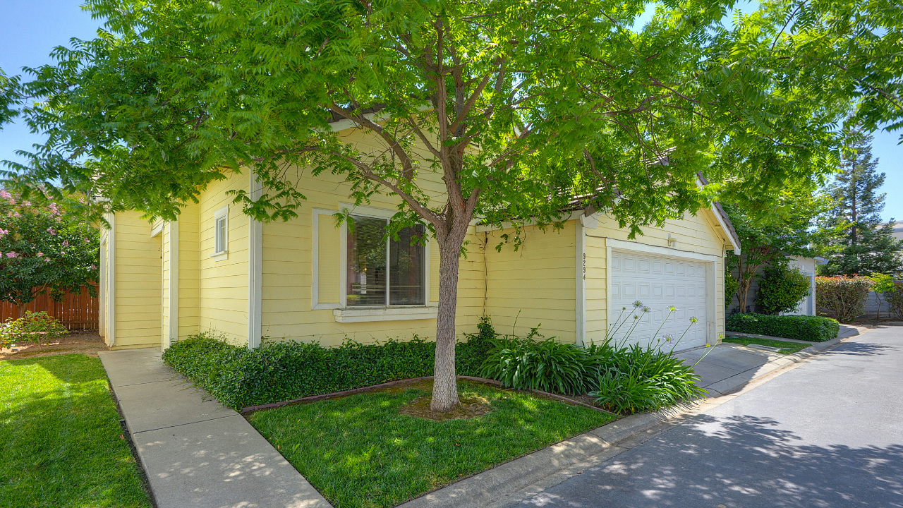 9294 Laguna Pointe Way, Elk Grove, CA, 95758 Scene 3