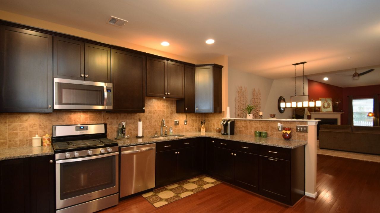 2129 Hidden Meadows Ave, Pennsburg, PA, 18073 Scene 3