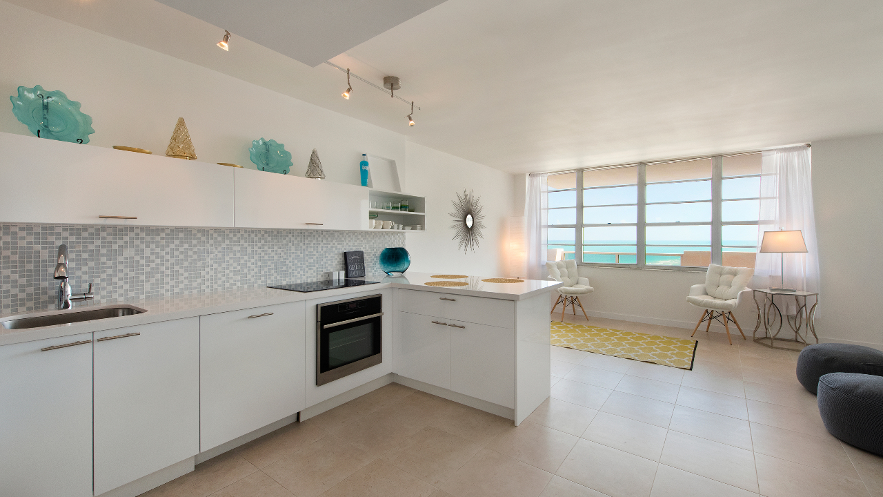 Kitchen & Living Room