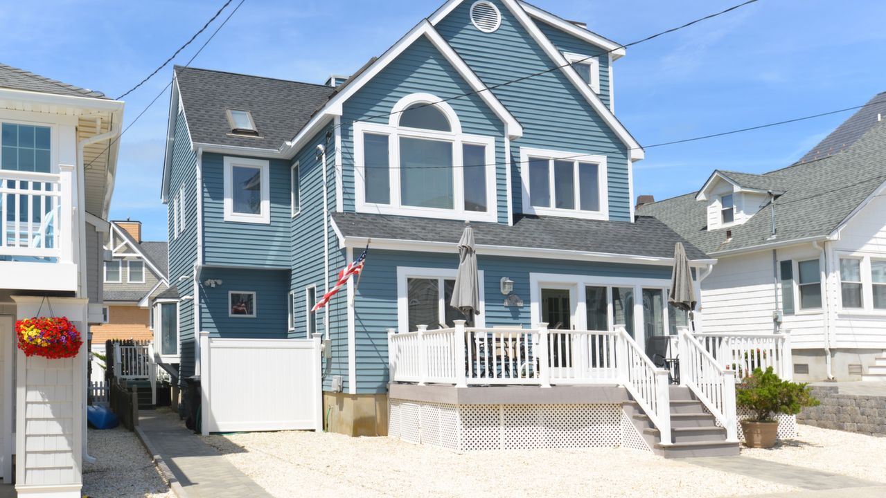 105 8th Ave, Normandy Beach, NJ, 08738 Scene 1