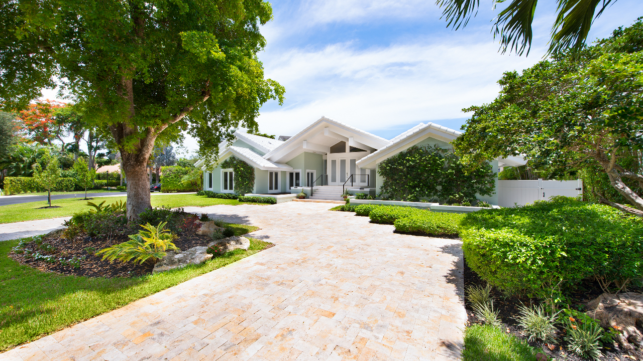 4798-Sanctuary-Ln-01