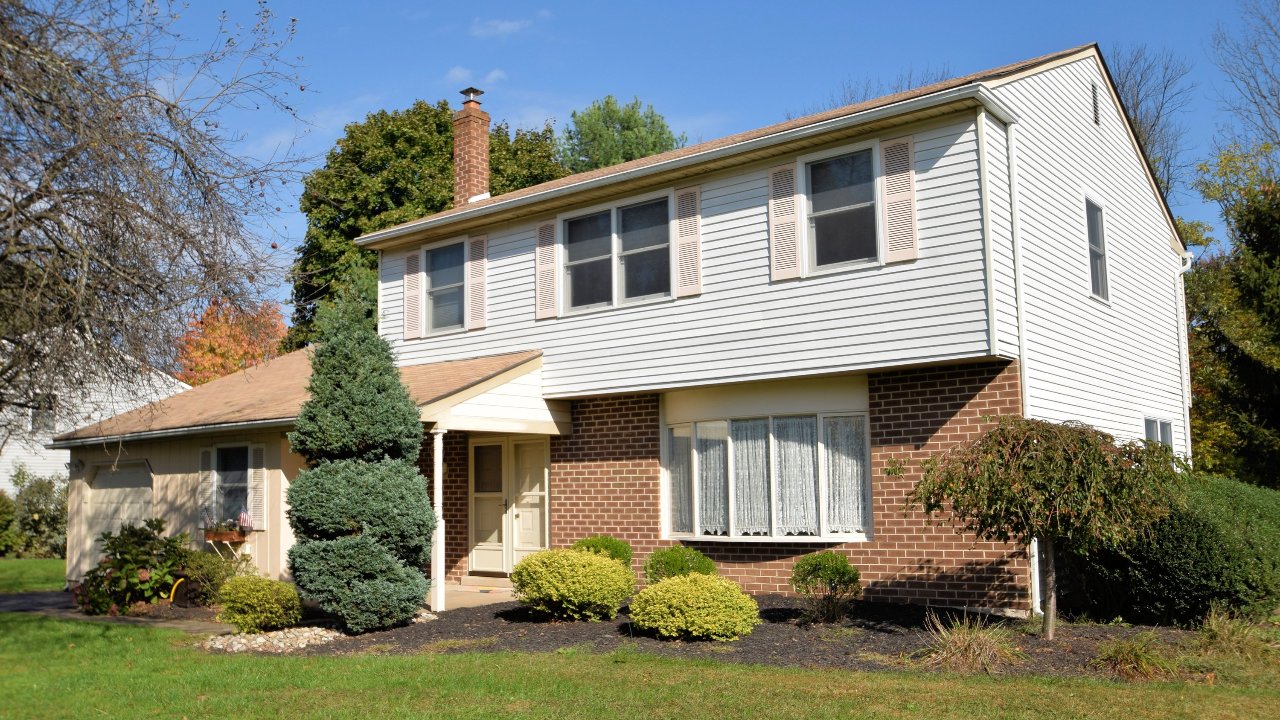 19 Meadow Glen Rd, Lansdale, PA, 19446 Scene 1