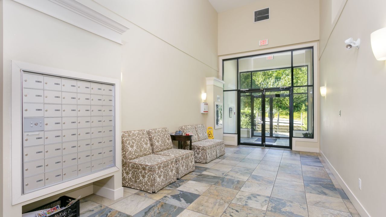 101-19530 65 Ave, Surrey, BC, V3S 8V4 Scene 3