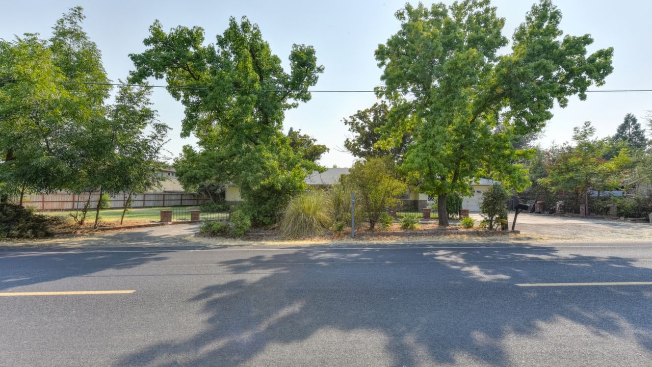 19169 N Tully Road, Lockford, CA, 95237 Scene 2