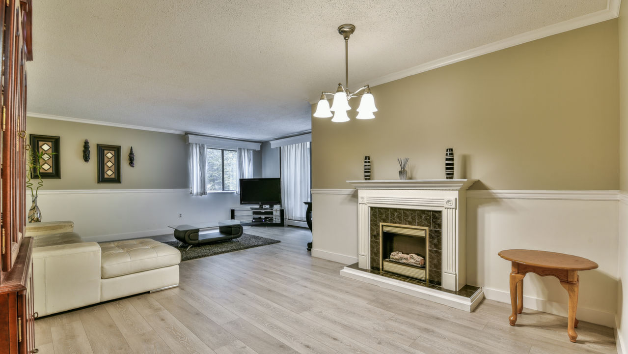 105-10698 151A St, Surrey, BC, V3R 4C3 Scene 2