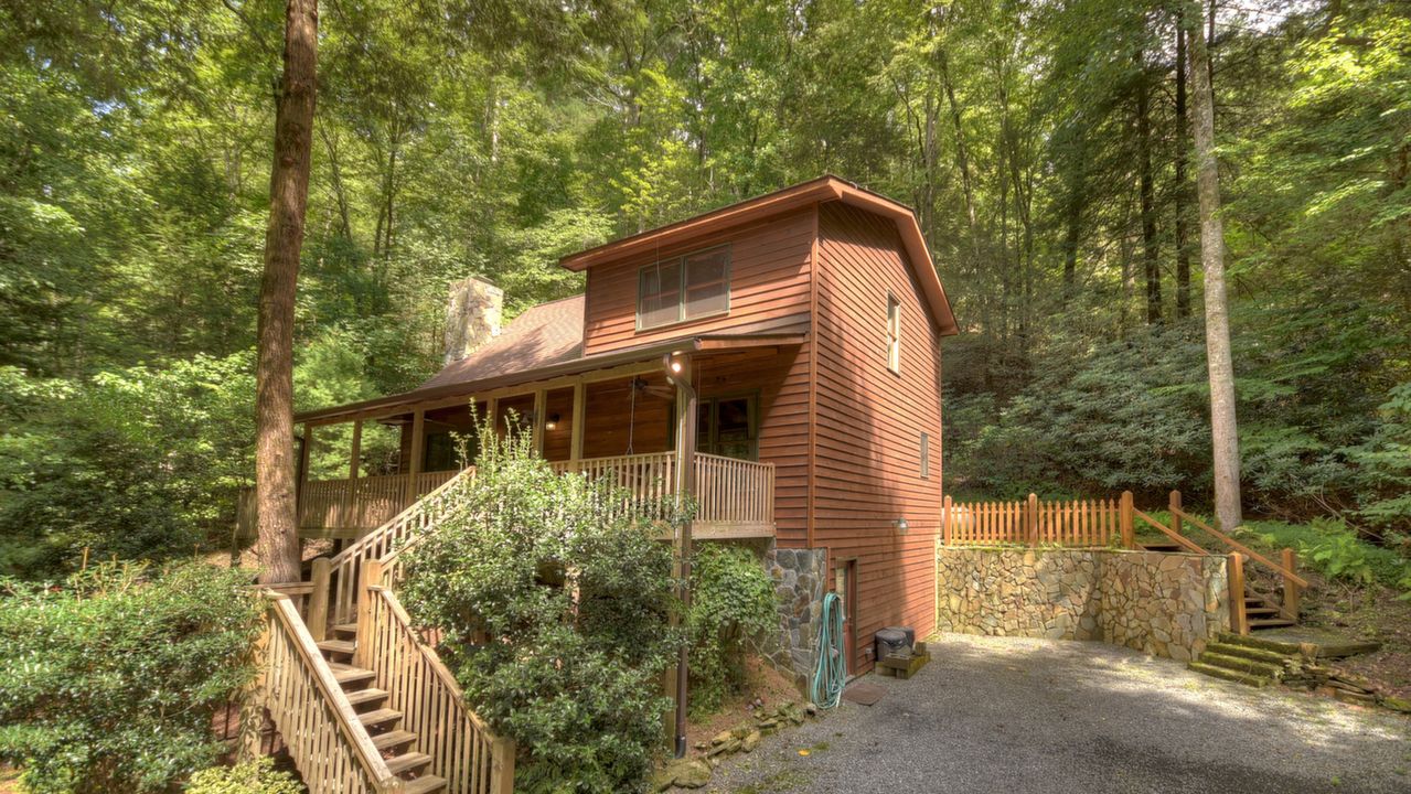 335 Sutton Ridge Way, Ellijay, GA, 30540 Scene 1