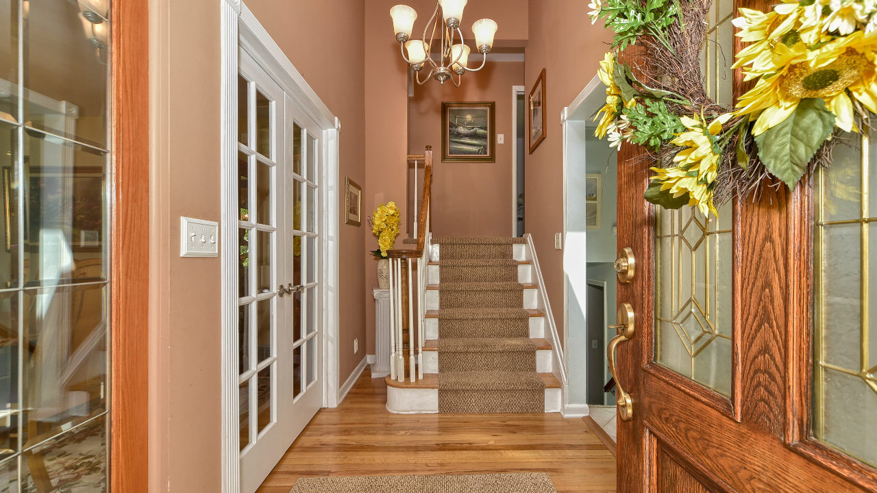 Entry Foyer
