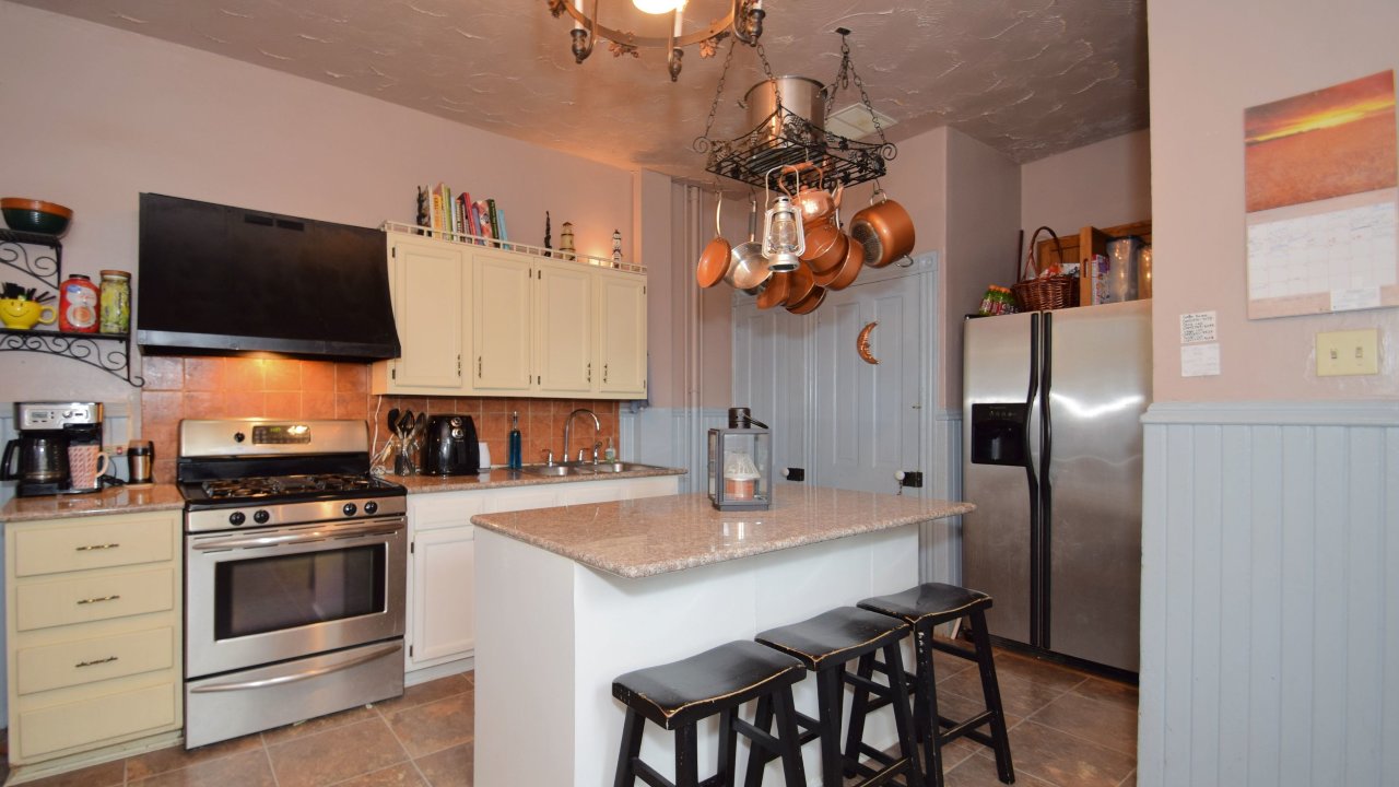 3206 Perkiomen Ave, Reading, PA, 19606 Scene 3