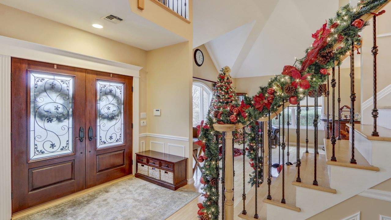 196 Pace Dr S, West Islip, NY, 11795 Scene 4