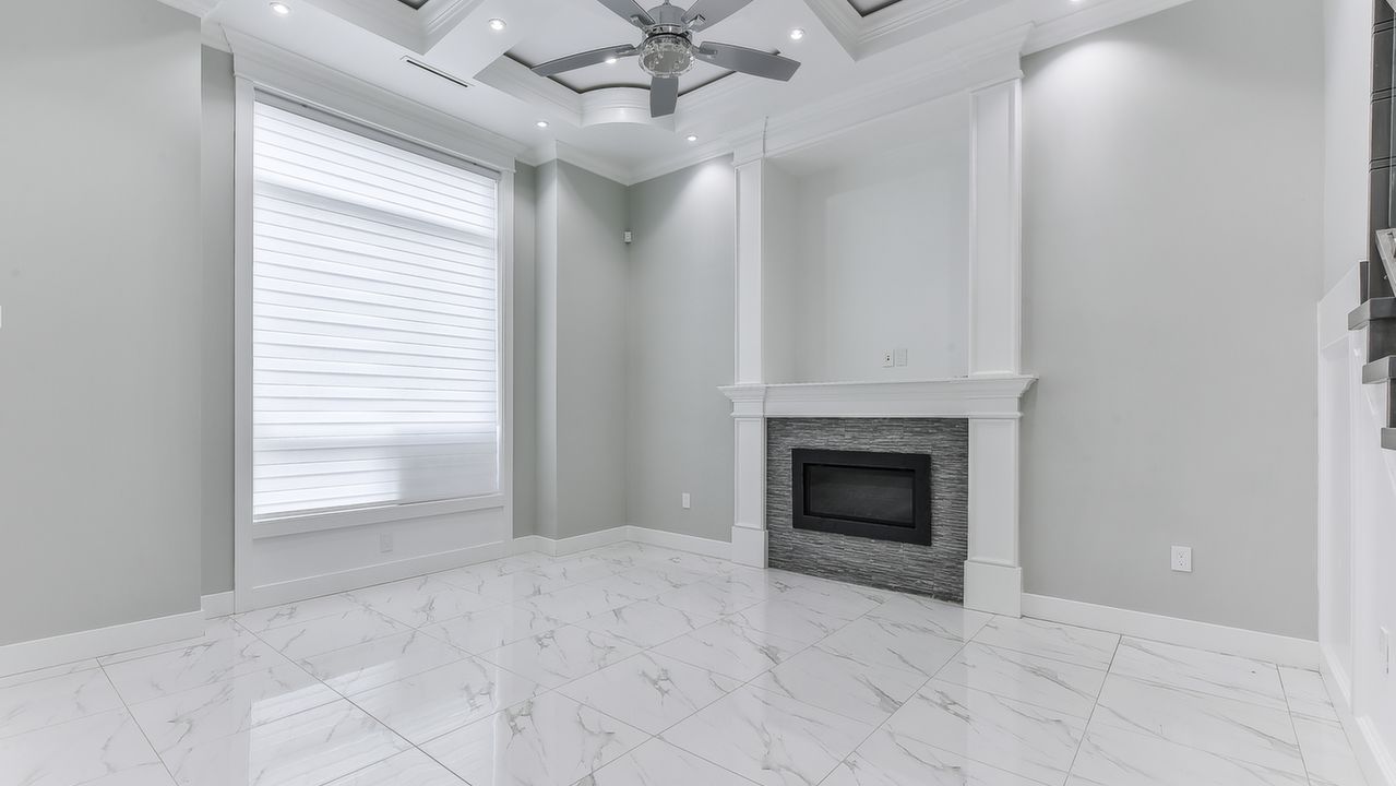 11051 146A St, Surrey, BC, V3R 3V3 Scene 4