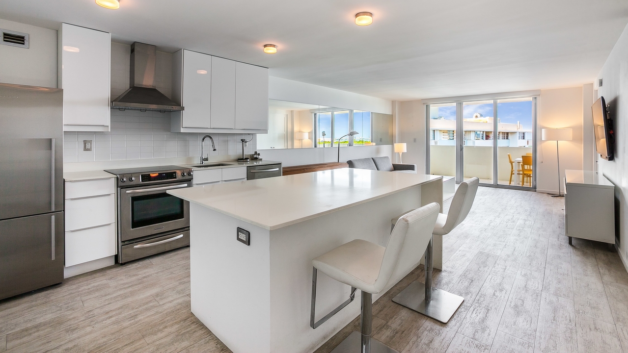 Island-Terrace-#15A-01