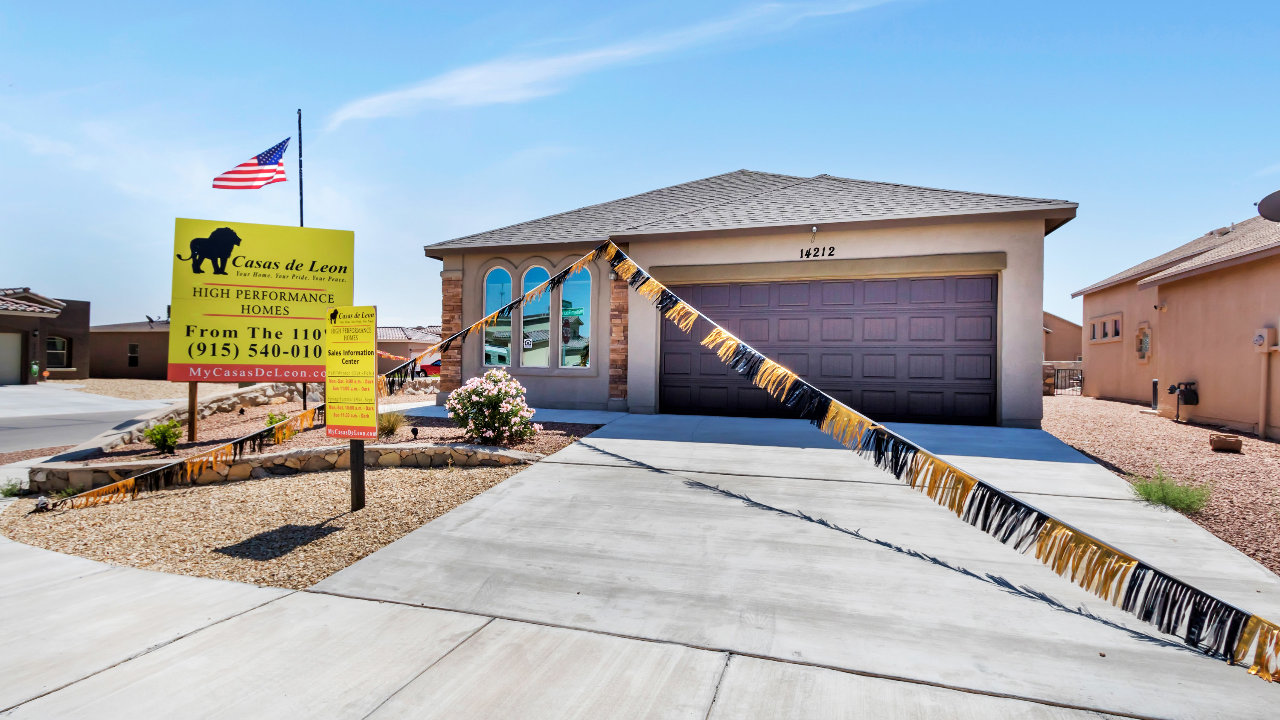 14212 William Rodriguez, El Paso, TX, 79928 Scene 2